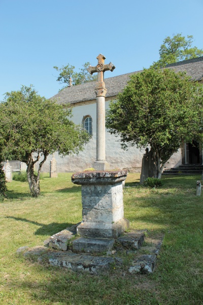 Fichier:SaintPointEgliseExt (50).JPG