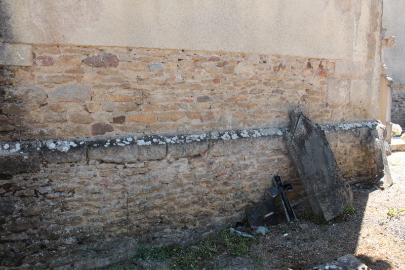 Fichier:ChevagnySurGuyeEgliseExt (30).JPG