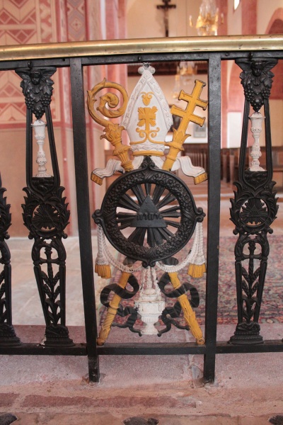 Fichier:UchizyEgliseInt (77).JPG