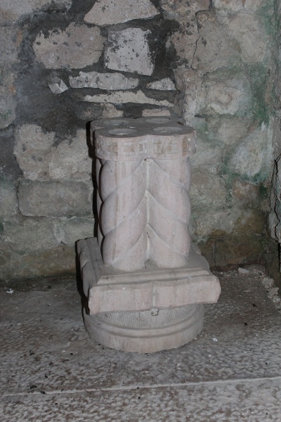 Fichier:LysEgliseInt (31).JPG