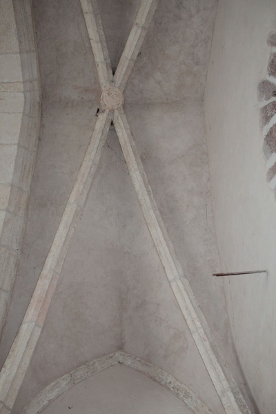 Fichier:ChevagnyLCEgliseInt (75).JPG