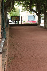 Terrain de pétanque (4).JPG