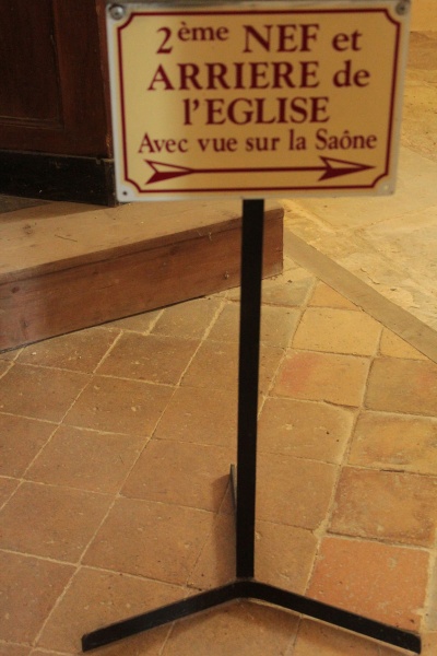 Fichier:LeVillarsEgliseInt (54).JPG