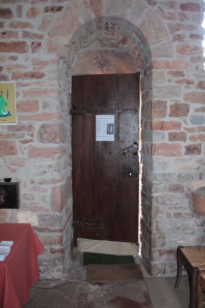 Fichier:ChevagnyLCEgliseInt (77).JPG