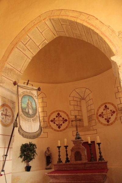Fichier:SaintClémentSurGuyeEgliseInt (33).JPG