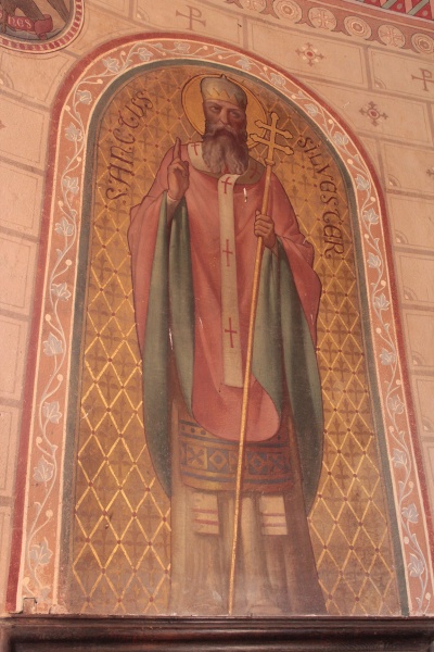 Fichier:UchizyEgliseInt (91).JPG