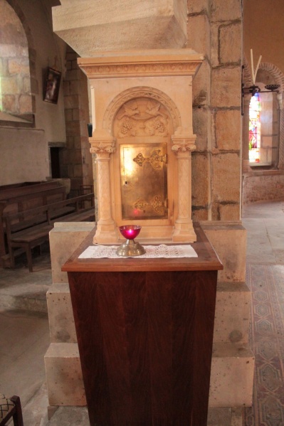 Fichier:SaintAndréLeDésertEgliseInt (55).JPG