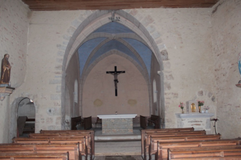 Fichier:ChevagnySurGuyeEgliseInt (13).JPG
