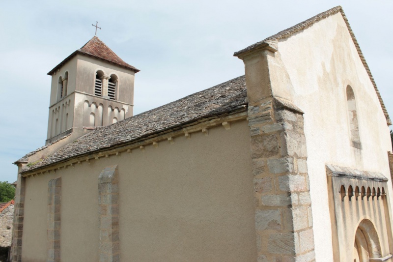 Fichier:SaintMarcelinDeCrayEgliseExt (39).JPG