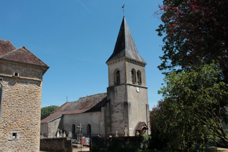 Fichier:ChevagnySurGuyeEgliseExt (1).JPG