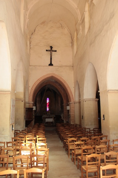 Fichier:StAlbainEgliseInt (1).JPG