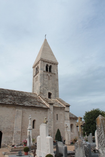 Fichier:OugyEglise (11).jpg