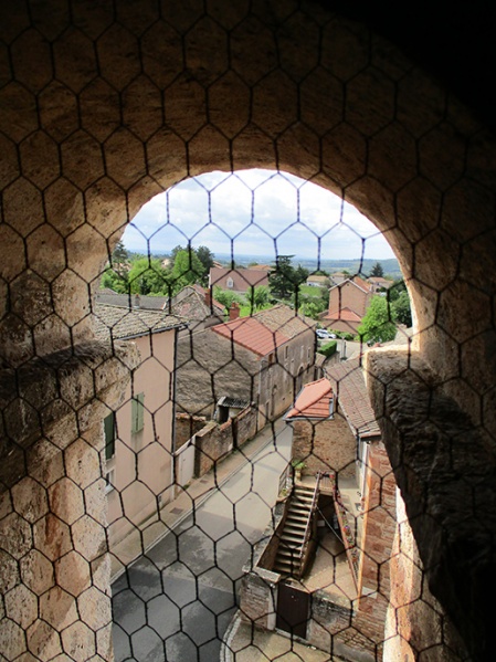 Fichier:ChevagnyLCEgliseClocher (5).JPG
