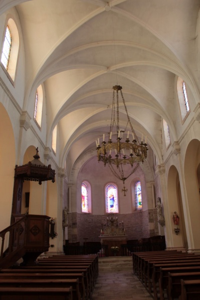 Fichier:SaintYthaireEgliseInt (47).JPG