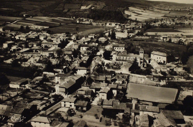 Fichier:Azé carte2.jpg