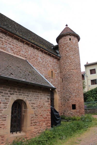 Fichier:LeynesEglise (49).JPG