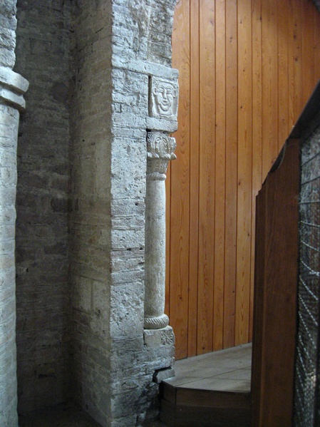 Fichier:TournusAbbatialeInt (148).JPG