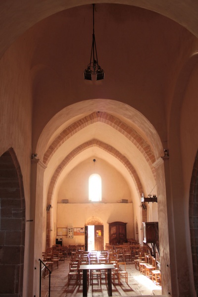 Fichier:AmeugnyEgliseInt (41).JPG