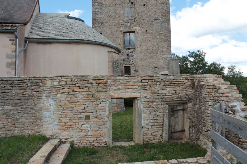 Fichier:ChâteauEgliseExt (47).JPG
