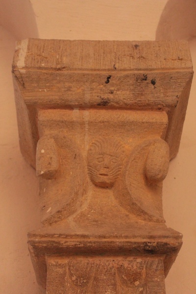 Fichier:PéronneEgliseInt (61).JPG