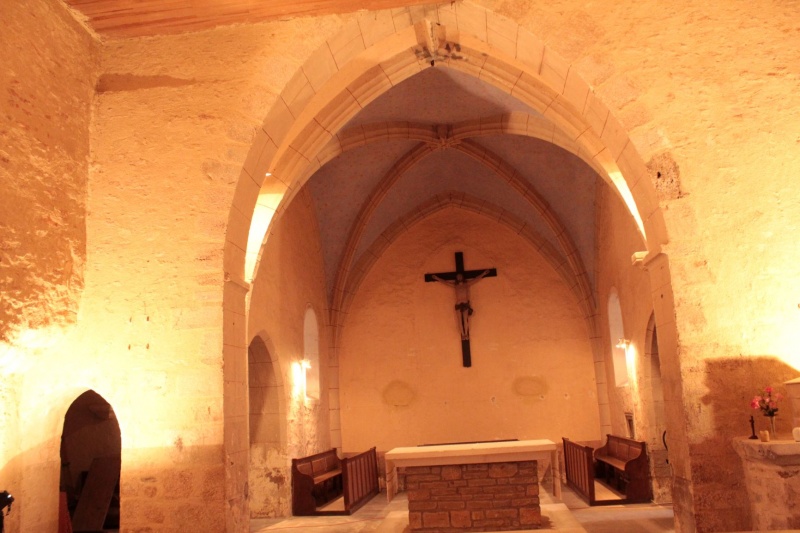 Fichier:ChevagnySurGuyeEgliseInt (78).JPG