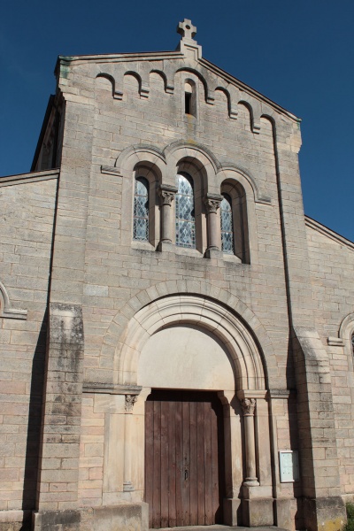 Fichier:SaintGengouxEgliseExt (4).JPG