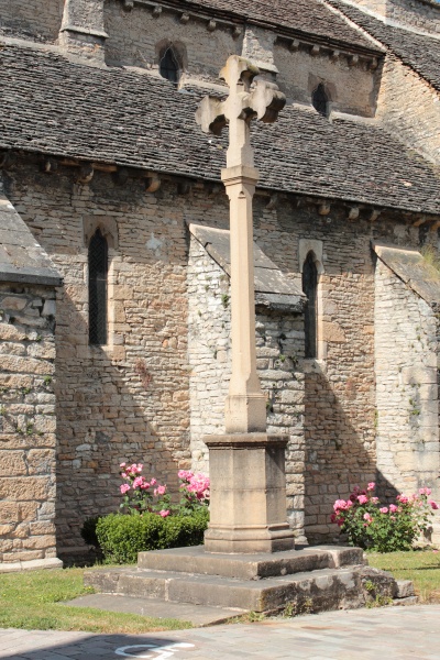 Fichier:StAlbainEgliseExt (56).JPG
