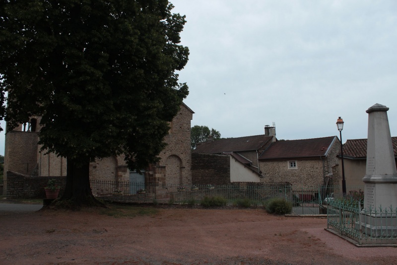 Fichier:JalognyEgliseExt (83).JPG