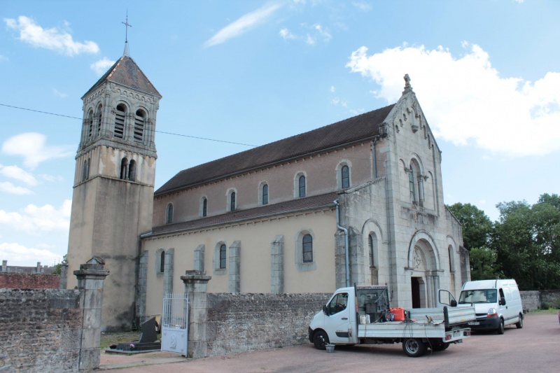 Fichier:PressySousDondinEgliseExt (35).JPG