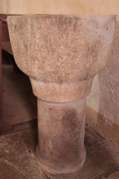 Fichier:SaintAndréLeDésertEgliseInt (62).JPG