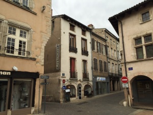 Dans les rues de Tournus..jpg