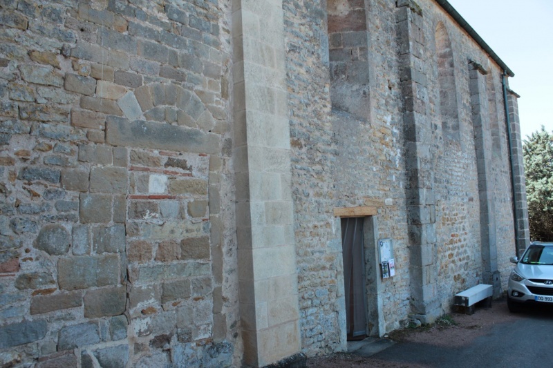 Fichier:SigyLeChâtelEgliseExt (13).JPG