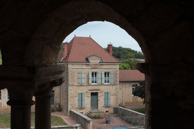 Fichier:JalognyEgliseExt (82).JPG