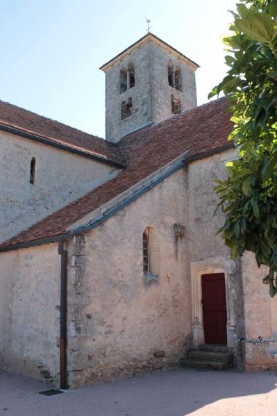 Fichier:SaintHurugeEgliseExt (24).JPG