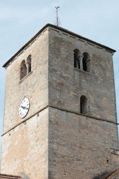 Fichier:SalornayEgliseExt (3).JPG
