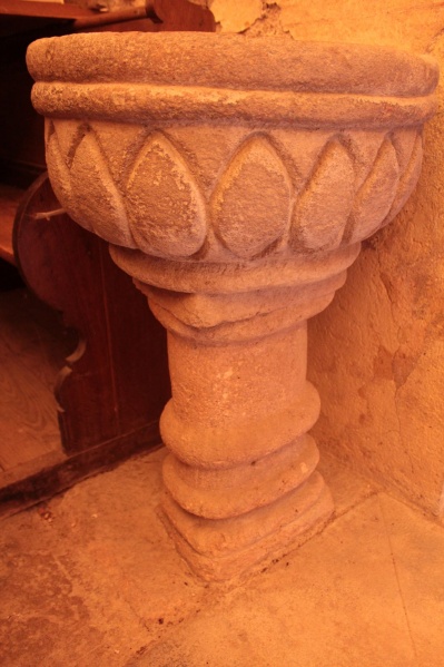 Fichier:SaintHurugeEgliseInt (84).JPG