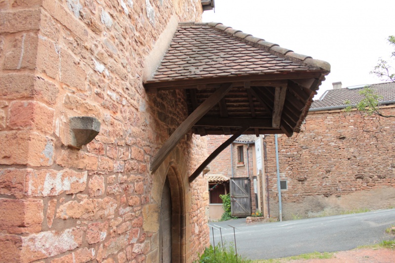 Fichier:LeynesEglise (53).JPG