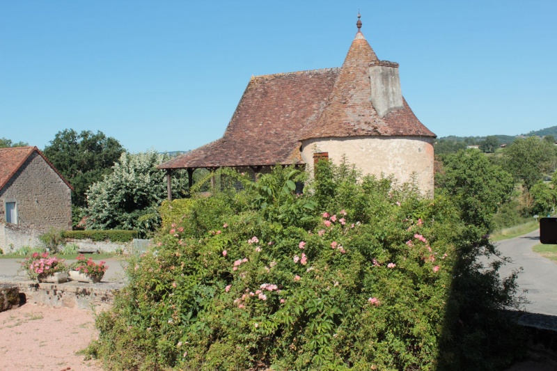Fichier:SaintHurugeEgliseExt (58).JPG